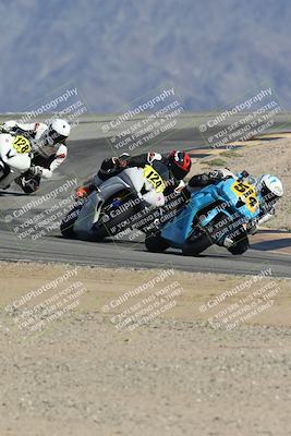 media/Oct-05-2025-CVMA (Sun) [[beeef4f201]]/Race 15-Amateur Formula Middleweight/